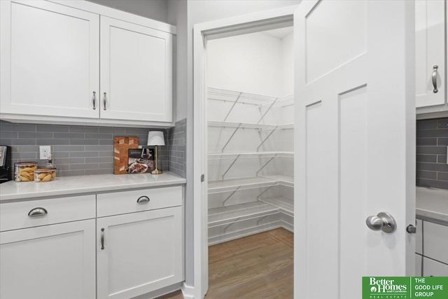 2605 N 167 Street, Omaha, NE 68116