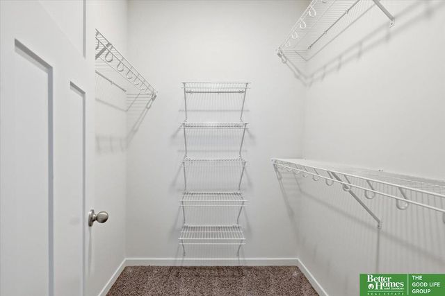 2605 N 167 Street, Omaha, NE 68116