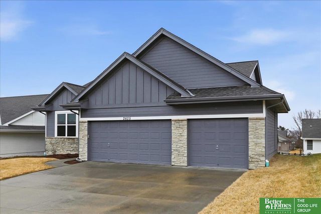 2605 N 167 Street, Omaha, NE 68116