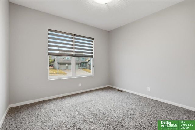 2605 N 167 Street, Omaha, NE 68116