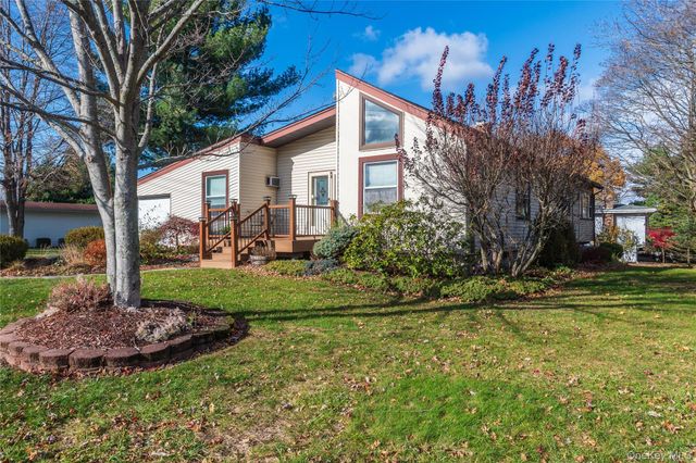 20 Cherrywood Drive, Goshen, NY 10924