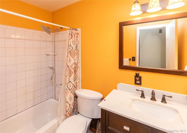 20 Cherrywood Drive, Goshen, NY 10924