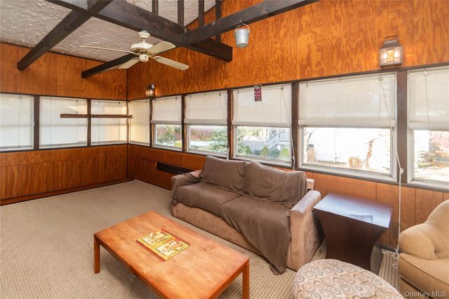 20 Cherrywood Drive, Goshen, NY 10924