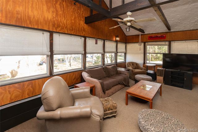 20 Cherrywood Drive, Goshen, NY 10924