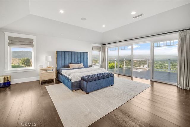 24686 Wooded Vista, West Hills, CA 91307