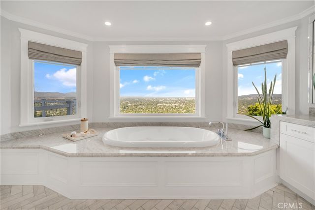 24686 Wooded Vista, West Hills, CA 91307