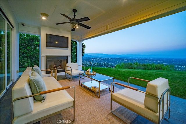 24686 Wooded Vista, West Hills, CA 91307