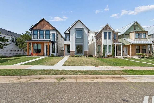 731 W Main Street, Edmond, OK 73003