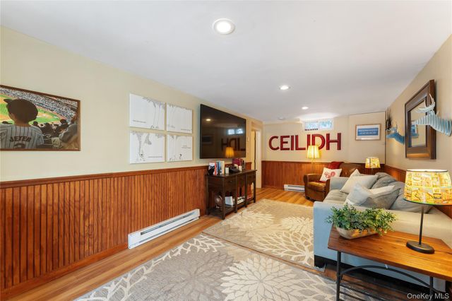 25 Croton Avenue, Hastings-on-hudson, NY 10706