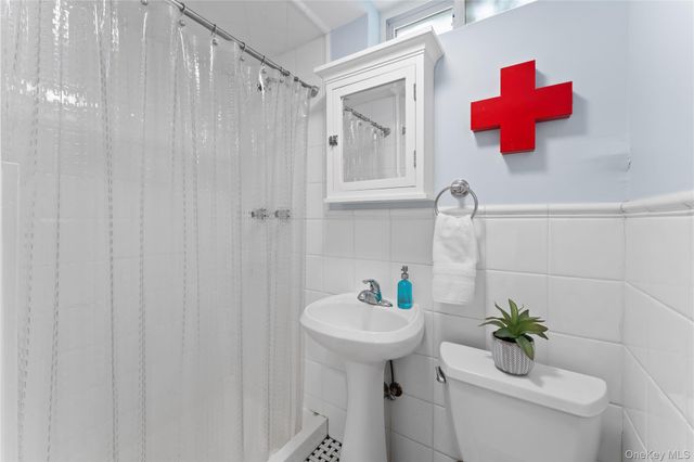 25 Croton Avenue, Hastings-on-hudson, NY 10706