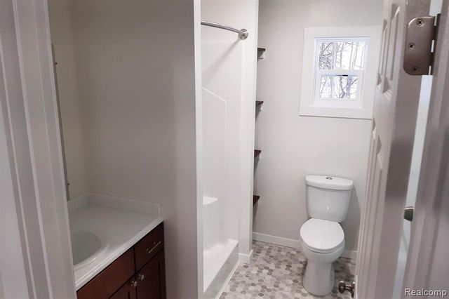 611 Michael Avenue, Update, MI 49685