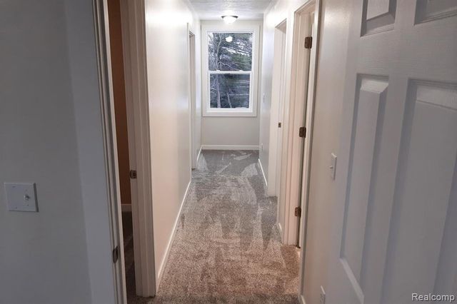 611 Michael Avenue, Update, MI 49685