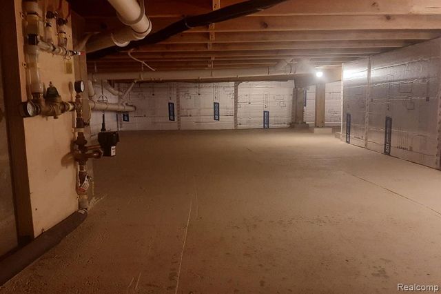 611 Michael Avenue, Update, MI 49685