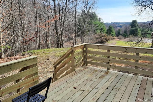 611 Michael Avenue, Update, MI 49685