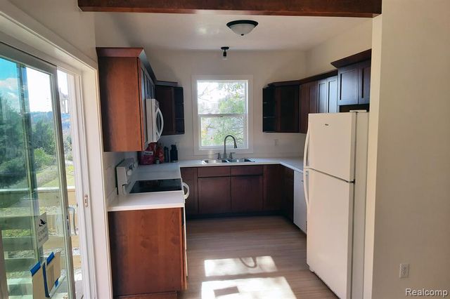 611 Michael Avenue, Update, MI 49685