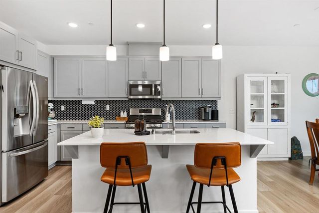 35254 Blossom Place, Fallbrook, CA 92028