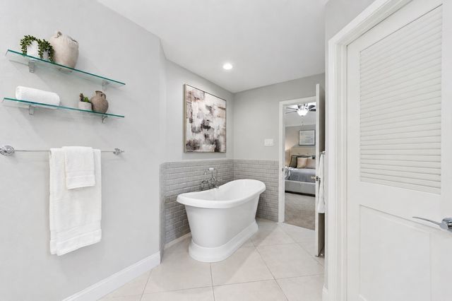 4359 Shady Bend Drive, Dallas, TX 75244