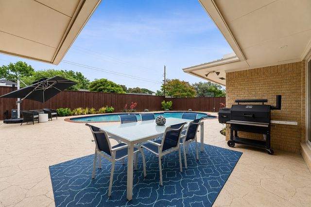 4359 Shady Bend Drive, Dallas, TX 75244