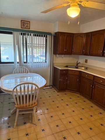 1004 31st Avenue, Bellwood, IL 60104
