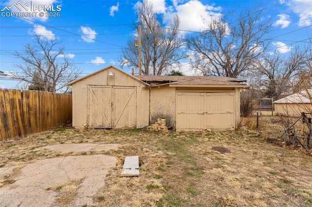 2815 Beacon Street, Colorado Springs, CO 80907