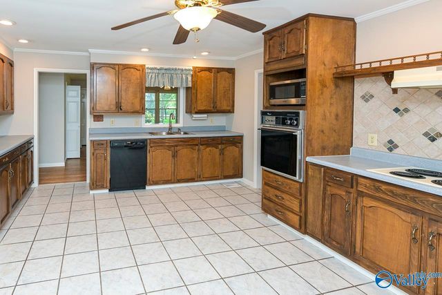 8507 Louis Drive, Huntsville, AL 35802