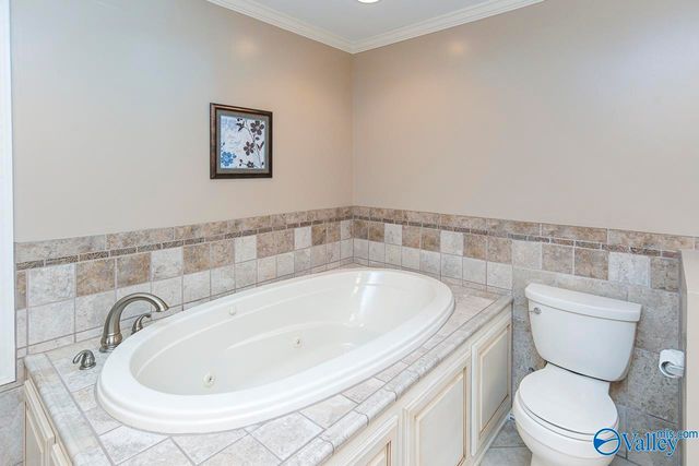 8507 Louis Drive, Huntsville, AL 35802