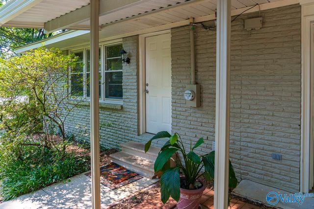 8507 Louis Drive, Huntsville, AL 35802
