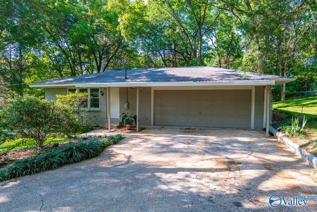 8507 Louis Drive, Huntsville, AL 35802