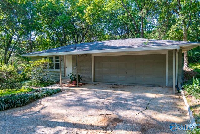 8507 Louis Drive, Huntsville, AL 35802