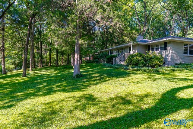 8507 Louis Drive, Huntsville, AL 35802