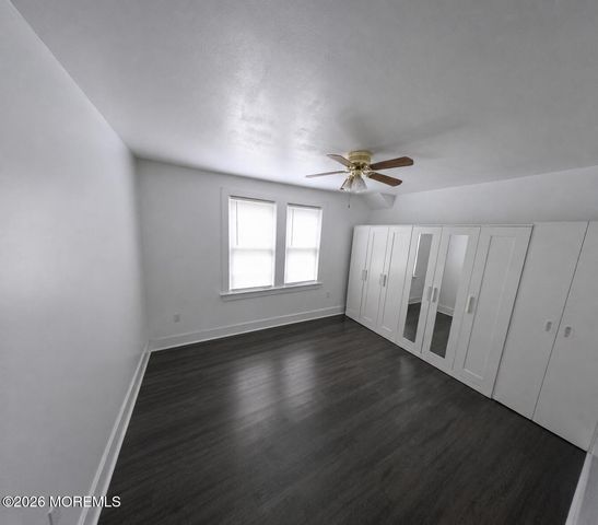24 Newkirk Avenue, Hamilton, NJ 08629