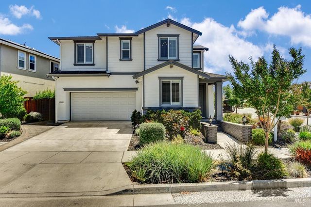 2580 Peterson Creek Dr, Santa Rosa, CA 95403