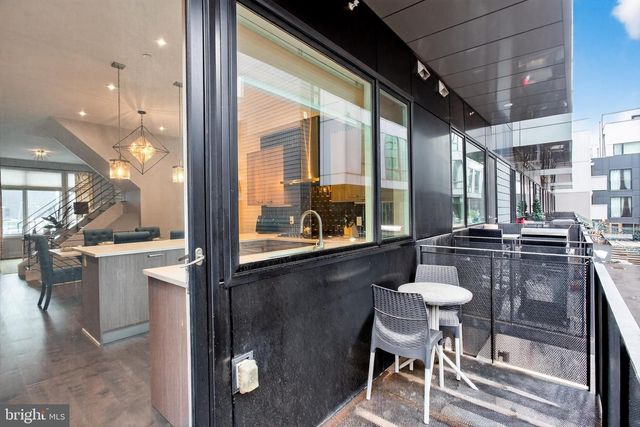 607 N 6TH ST, Philadelphia, PA 19123