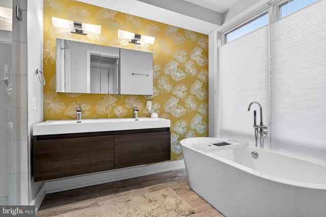 607 N 6TH ST, Philadelphia, PA 19123