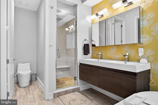 607 N 6TH ST, Philadelphia, PA 19123