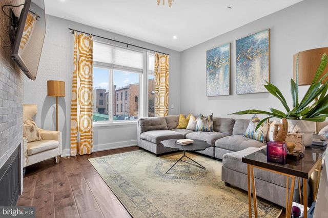 607 N 6TH ST, Philadelphia, PA 19123