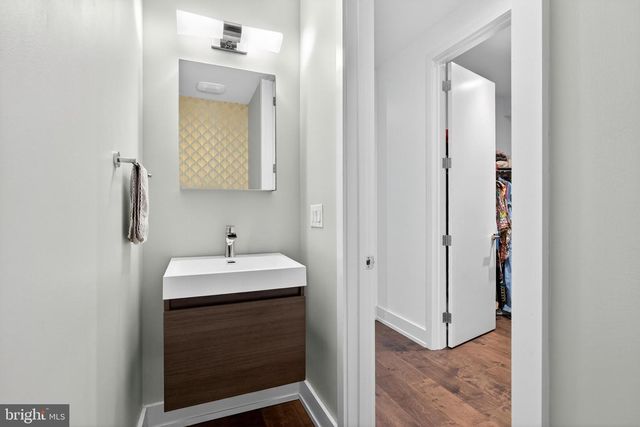 607 N 6TH ST, Philadelphia, PA 19123