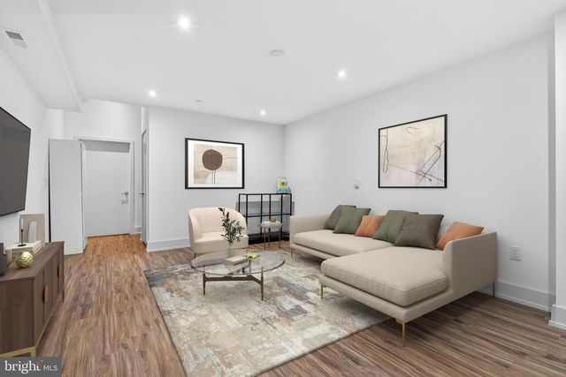 607 N 6TH ST, Philadelphia, PA 19123