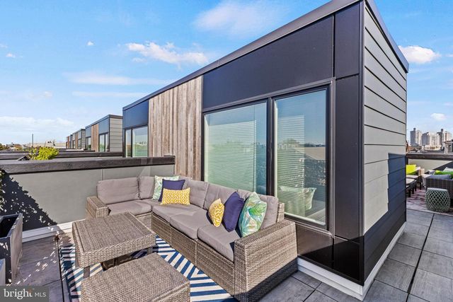 607 N 6TH ST, Philadelphia, PA 19123