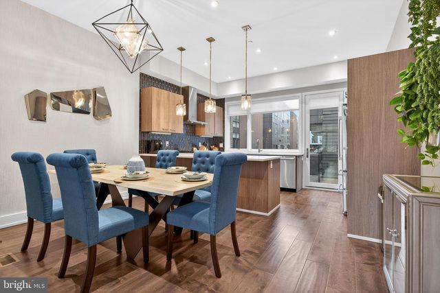 607 N 6TH ST, Philadelphia, PA 19123