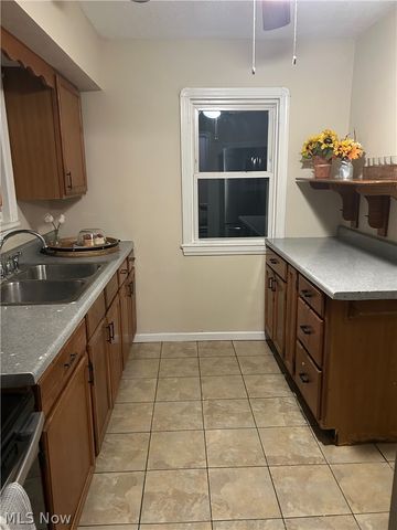 9725 S Highland Avenue, Garfield Heights, OH 44125
