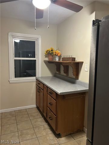 9725 S Highland Avenue, Garfield Heights, OH 44125