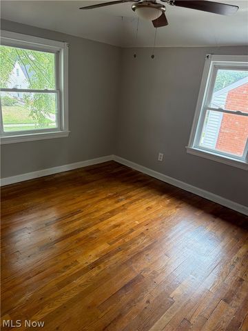 9725 S Highland Avenue, Garfield Heights, OH 44125