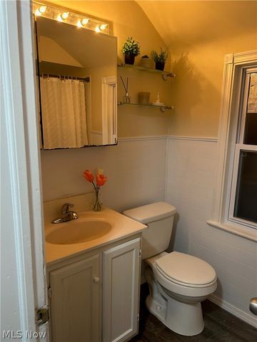9725 S Highland Avenue, Garfield Heights, OH 44125