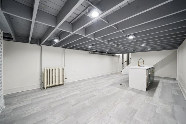 10351 S Leavitt Street, Chicago, IL 60643