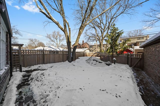 10351 S Leavitt Street, Chicago, IL 60643