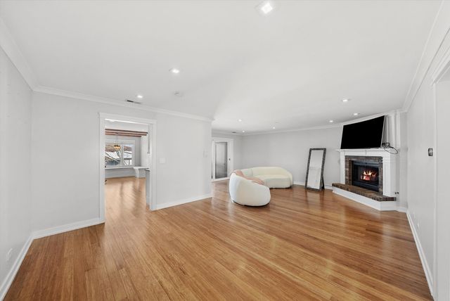 9748 Mill Drive E 2E, Palos Park, IL 60464