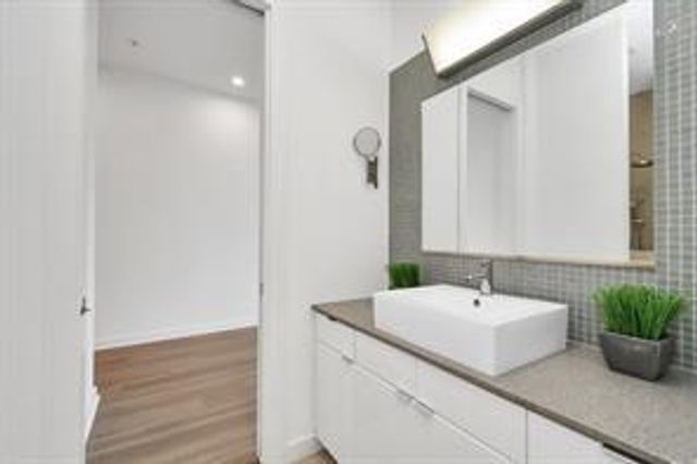 207 Pierce Street 301, Houston, TX 77002