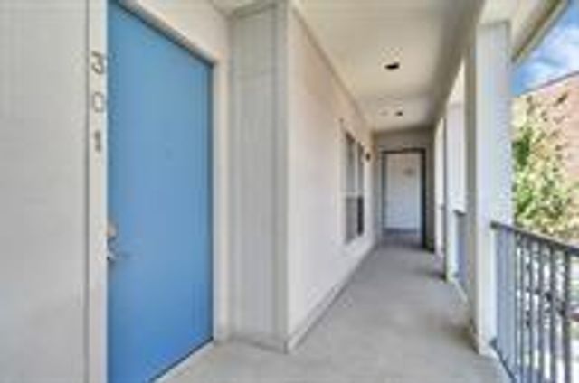 207 Pierce Street 301, Houston, TX 77002