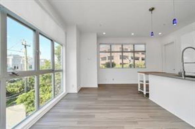 207 Pierce Street 301, Houston, TX 77002